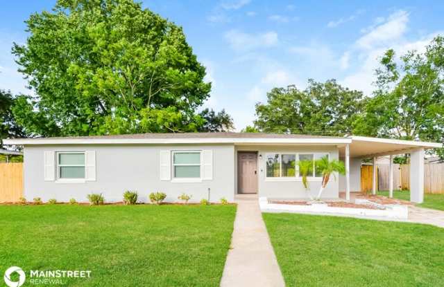 1919 Barksdale Drive - 1919 Barksdale Drive, Azalea Park, FL 32822