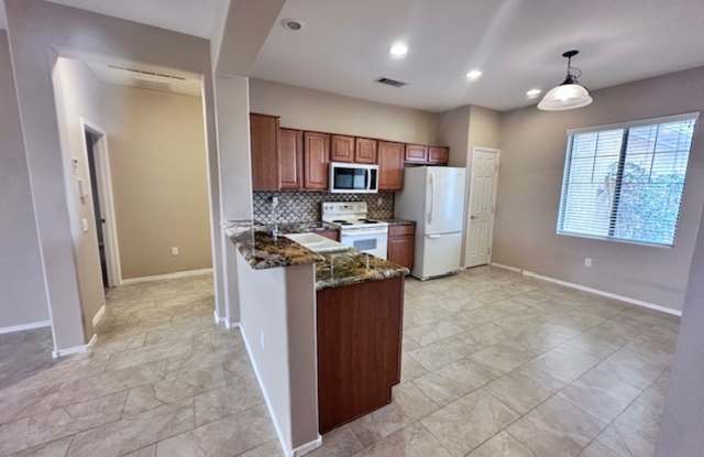 Updated 3 Bed/2 Bath in 55+ Community photos photos