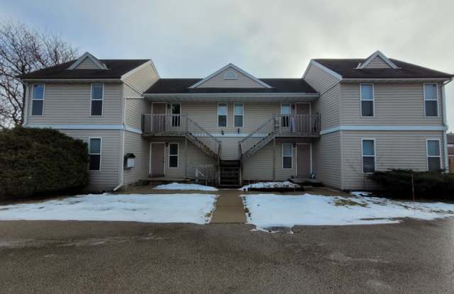 927 Louise Street - 3 photos photos