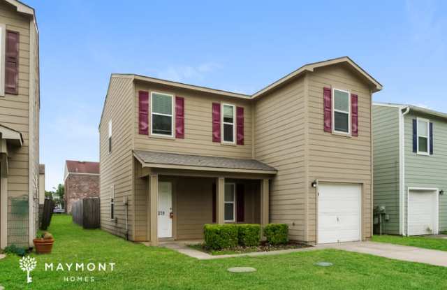 219 Farmington Drive Gallery 4
