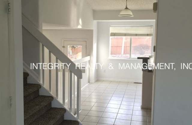 10359 Woodrose Lane Gallery 3