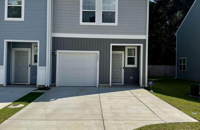 1501 Scarlett Maple Street photos photos