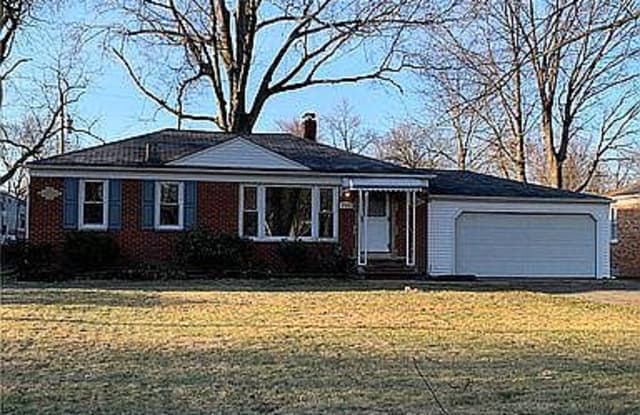 37695 Caroline Dr, Avon, OH 44011 - 37695 Caroline Drive, Avon, OH 44011