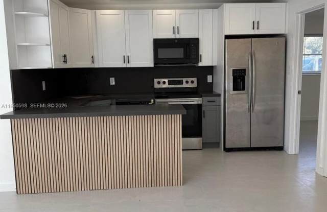 1056 SW 2nd Street 1056, Hallandale Beach, FL 33009 photos photos