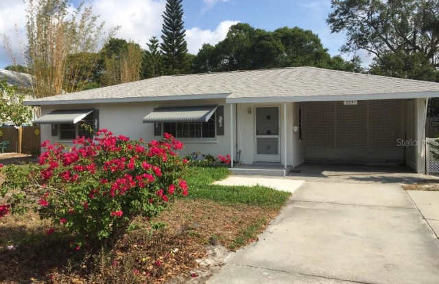 2241 HYDE PARK STREET - 2241 Hyde Park Street, Sarasota, FL 34239