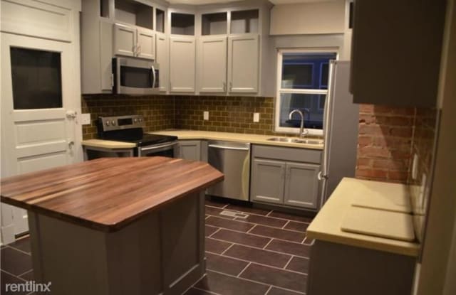 3840 Harrison Blvd - 3840 Harrison Parkway, Kansas City, MO 64109