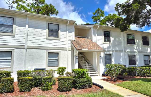 305 Meadow Ln Gallery 3