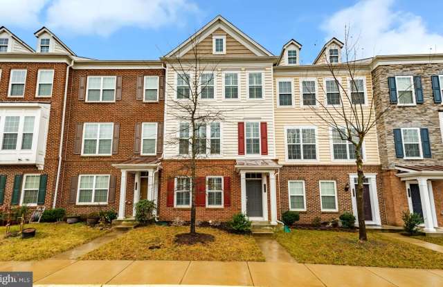 43575 MCKAY TERRACE - 43575 Mckay Terrace, South Riding, VA 20152