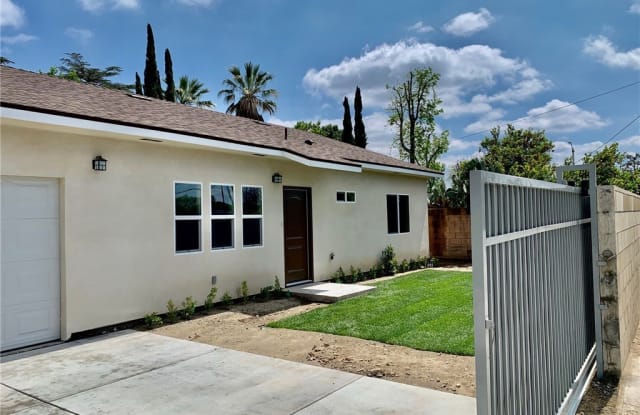 2315 S Primrose Avenue 1/2 - 2315 South Primrose Avenue, South Monrovia Island, CA 91016