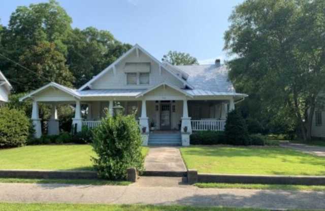 4290 Belcher Street - 4290 Belcher Street, Farmville, NC 27828