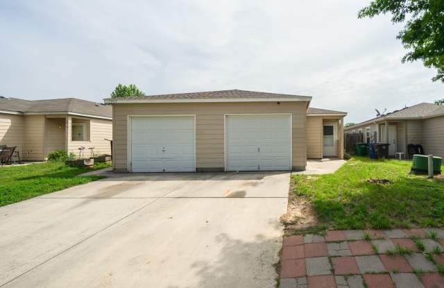 7907 MG RD photos photos