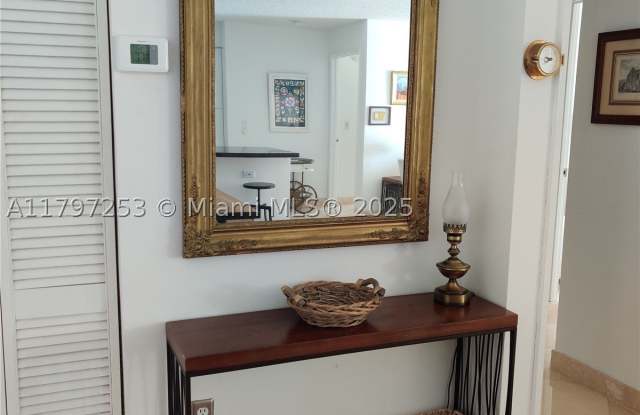 19877 E Country Club Dr Gallery 2