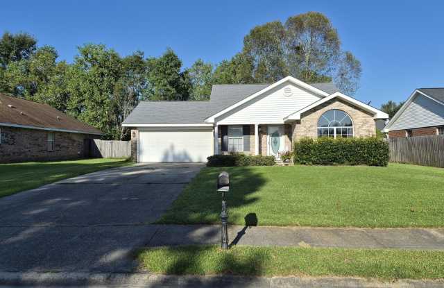 13157 W Country Hills Drive Gallery 1