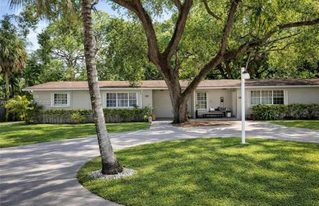 1762 NE 145th St photos photos