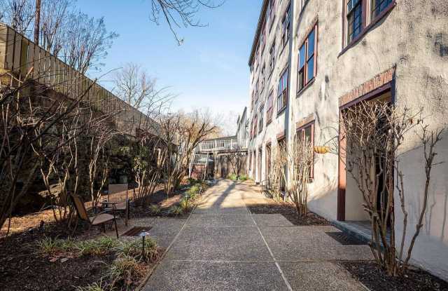 Reserve at Rockford Park II Gallery 4