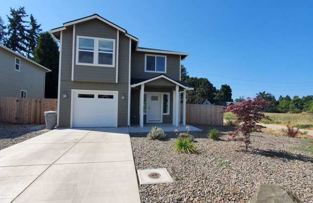 Dog Friendly 3bed : 2.5 bath home w/ Garage photos photos