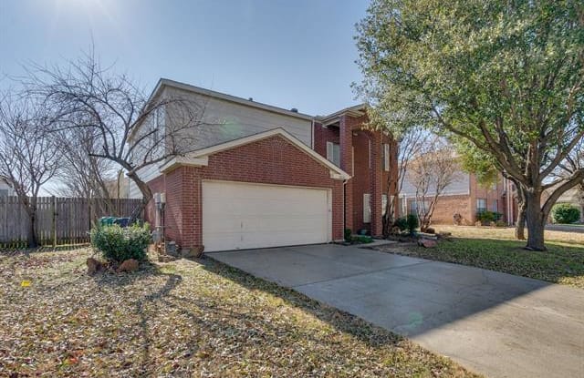1013 WINTERCREEK Drive - 1013 Wintercreek Drive, Denton, TX 76210