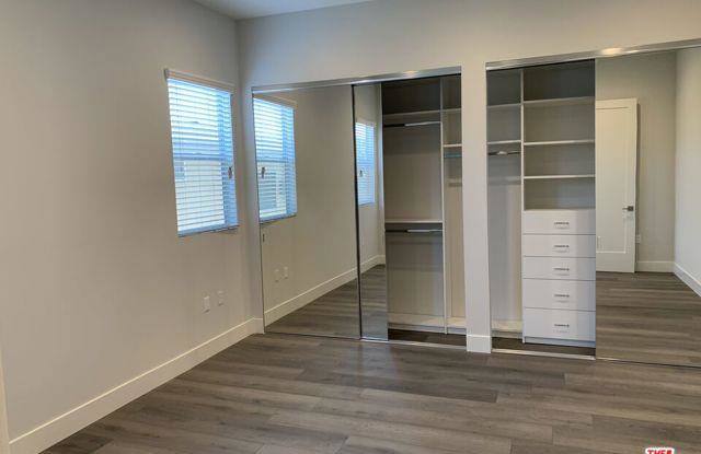 1721 Granville Avenue photos photos