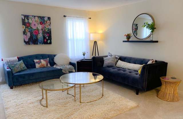 Short Term furnished rental available month to month Gallery 4