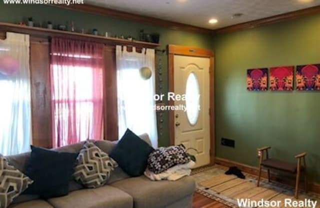 35 Berkeley St. - 35 Berkeley Street, Watertown Town, MA 02472