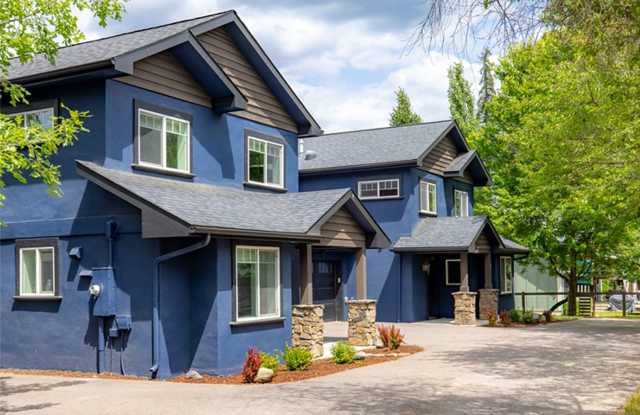 441 Karrow Ave- Whitefish-Unfurnished-3 Bedroom 2.5 Bath Premier Location, Pets Welcome! -$2,800.00 Monthly Rent - 441 Karrow Avenue, Whitefish, MT 59937