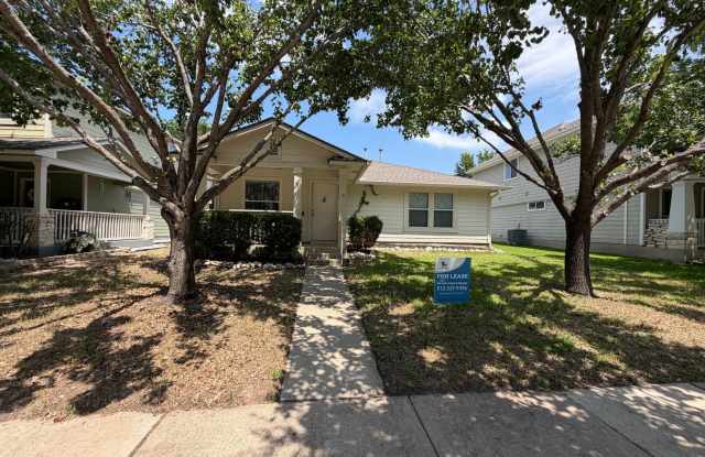 Charming 2 Bed/2 Bath Cottage in Cedar Park photos photos