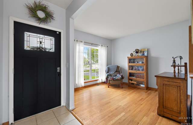 2039 Greenview Drive Gallery 4