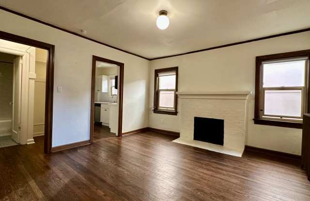 Devoe Apartments Gallery 1