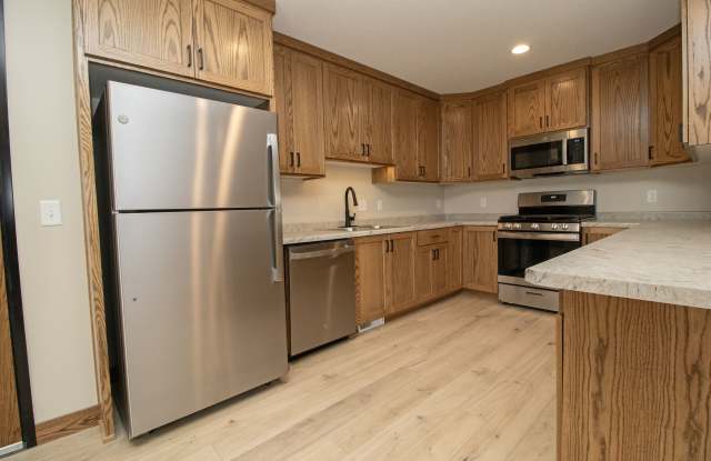 610 Martin Ave photos photos