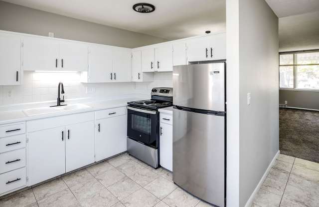 Spacious 3-Bedroom Apartment in Millard! photos photos