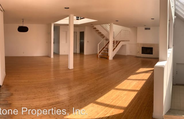 347 Indiana Avenue - 347 Indiana Avenue, Los Angeles, CA 90291