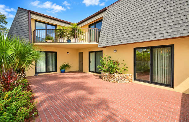 18 Cedar Dunes Dr Gallery 1