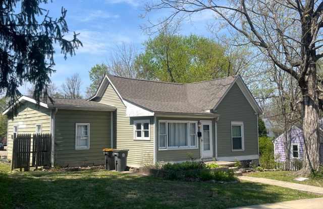 PRICE DROP!! 4 bedroom, 2 bath home - Available July 2026! photos photos