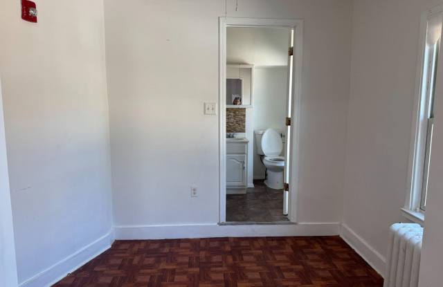 6919 RISING SUN Avenue Gallery 4
