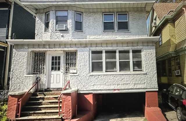 163 JEWETT AVE Gallery 4