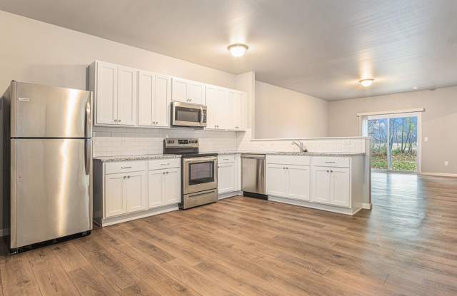 26136 Northland Crossing Drive Gallery 4