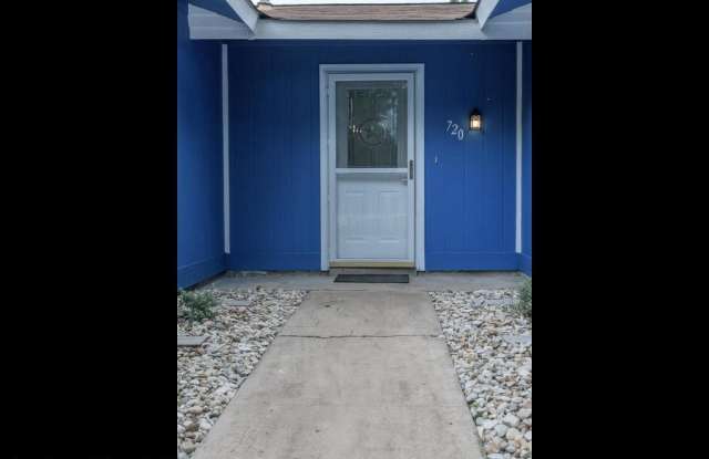 720 Cactus dr Gallery 4