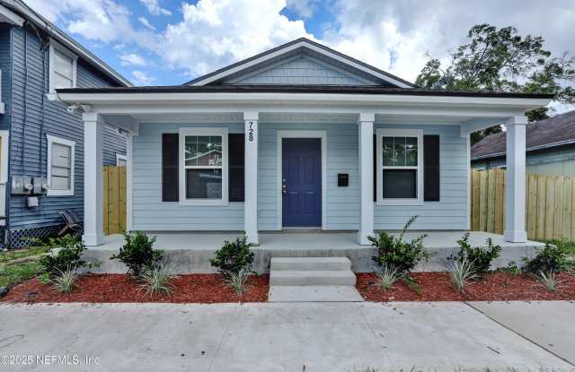 728 JESSIE Street photos photos