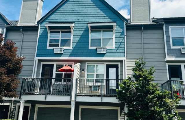 Charming Condo in Terrific Waterfront Location photos photos