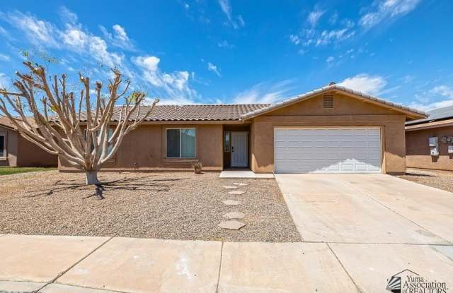 1287 S FRESNO AVE photos photos