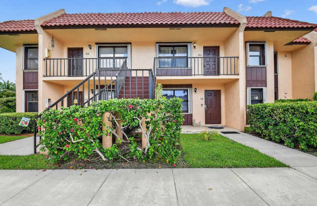 5985 Forest Hill Boulevard photos photos