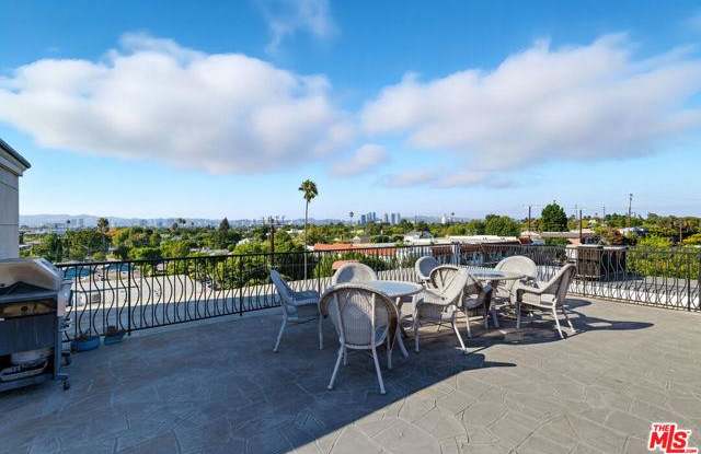 3401 South Bentley Avenue - 3401 South Bentley Avenue, Los Angeles, CA 90034