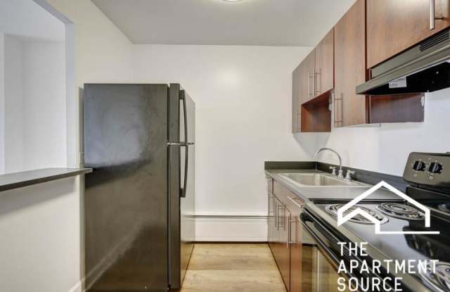 441 West Oakdale Ave. photos photos