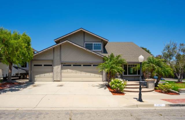 Beautiful 3-Bedroom Home with an Entertainer's Backyard in Desirable Montalvo Neighborhood! photos photos