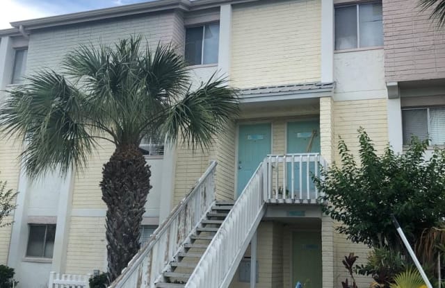 7403 Palmera Pointe Circle Unit 202 - 7403 Palmera Pointe Cir, Town 'n' Country, FL 33615