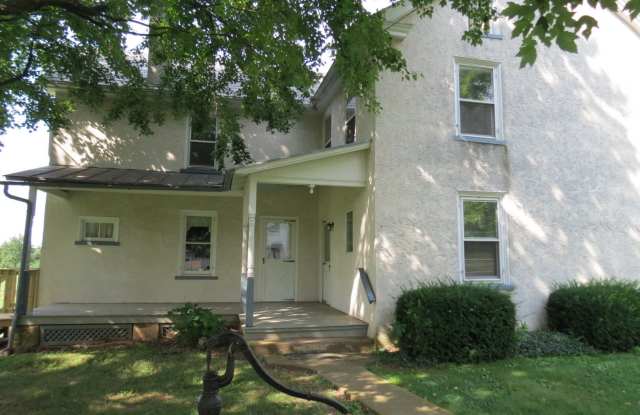 Souderton Farmhouse for rent in great setting $2,500/month - 250 Green Street, Montgomery County, PA 18964