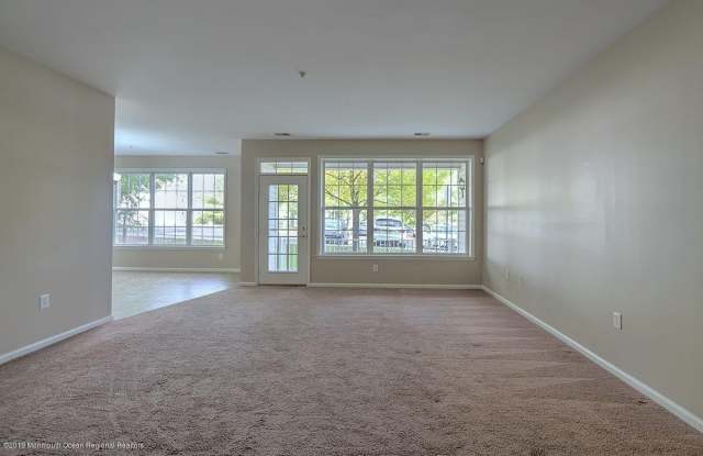 363 Saint Andrews Place Gallery 2
