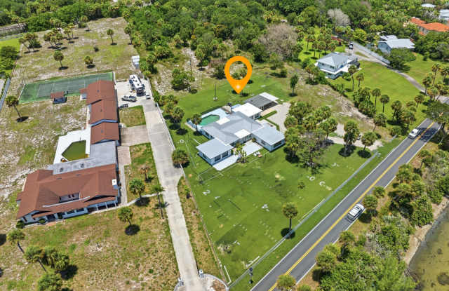6003 S INDIAN RIVER Drive Gallery 2