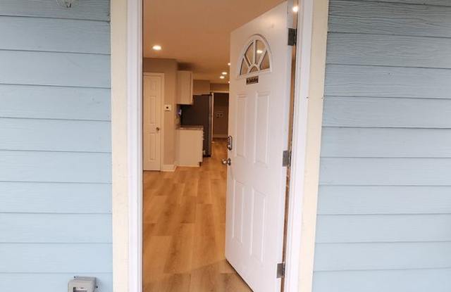 Renovated 3 bedroom, 2 bath home with a beautiful yard! photos photos