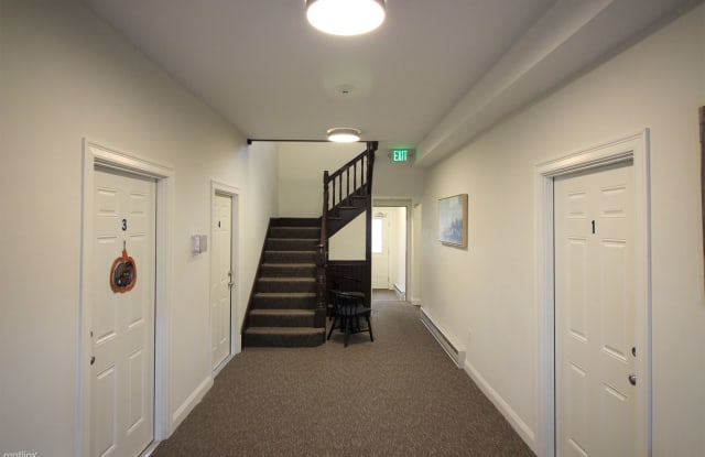 155 Clifton St Gallery 3
